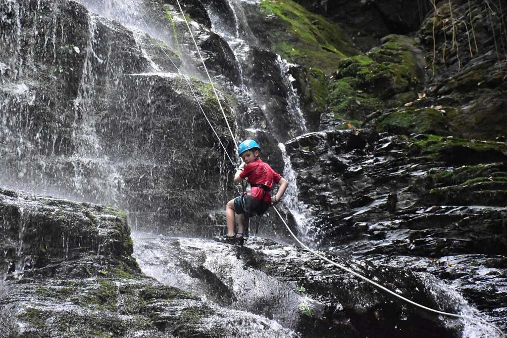 96Canyoning-Waterfall-Rappeling-CostaRica